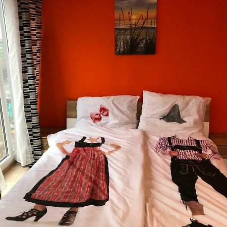 Kmheim, Cozy 103M2 Apartment, With 3 Bedroom And Covered Free Parking Place, Close To City Center グラーツ エクステリア 写真
