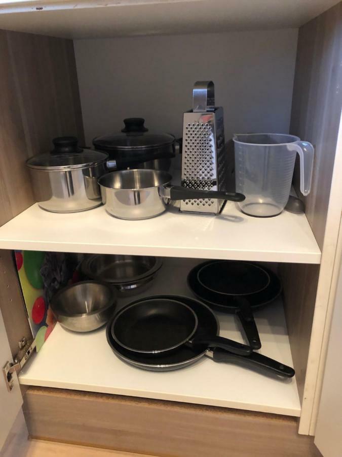 Kmheim, Cozy 103M2 Apartment, With 3 Bedroom And Covered Free Parking Place, Close To City Center グラーツ エクステリア 写真
